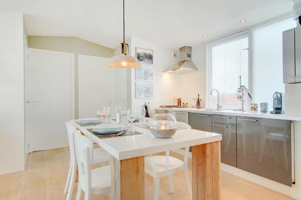Canal Apartment Jordaan Амстердам Номер фото